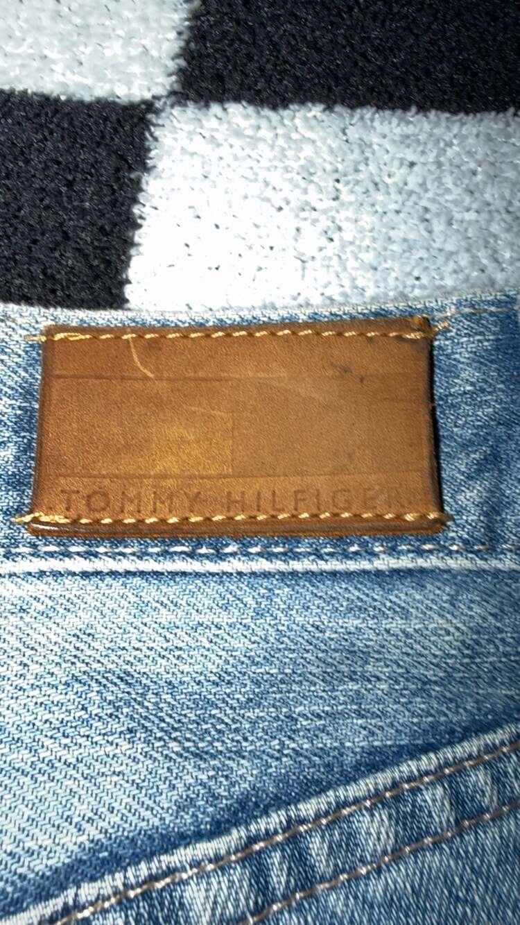 Vintage Tommy Hilfiger Boyfriend Jeans Light Wash - Picture 4 of 7